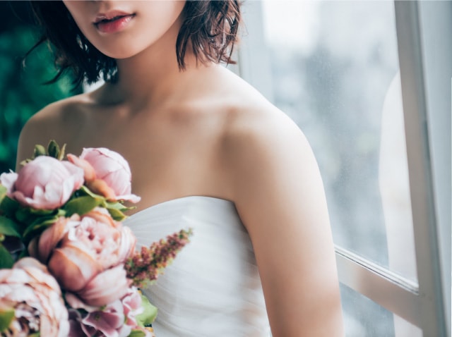 石川県金沢市の結婚式場 バリテラスCoCo金沢ならウェディングドレスも豊富に取り揃えております